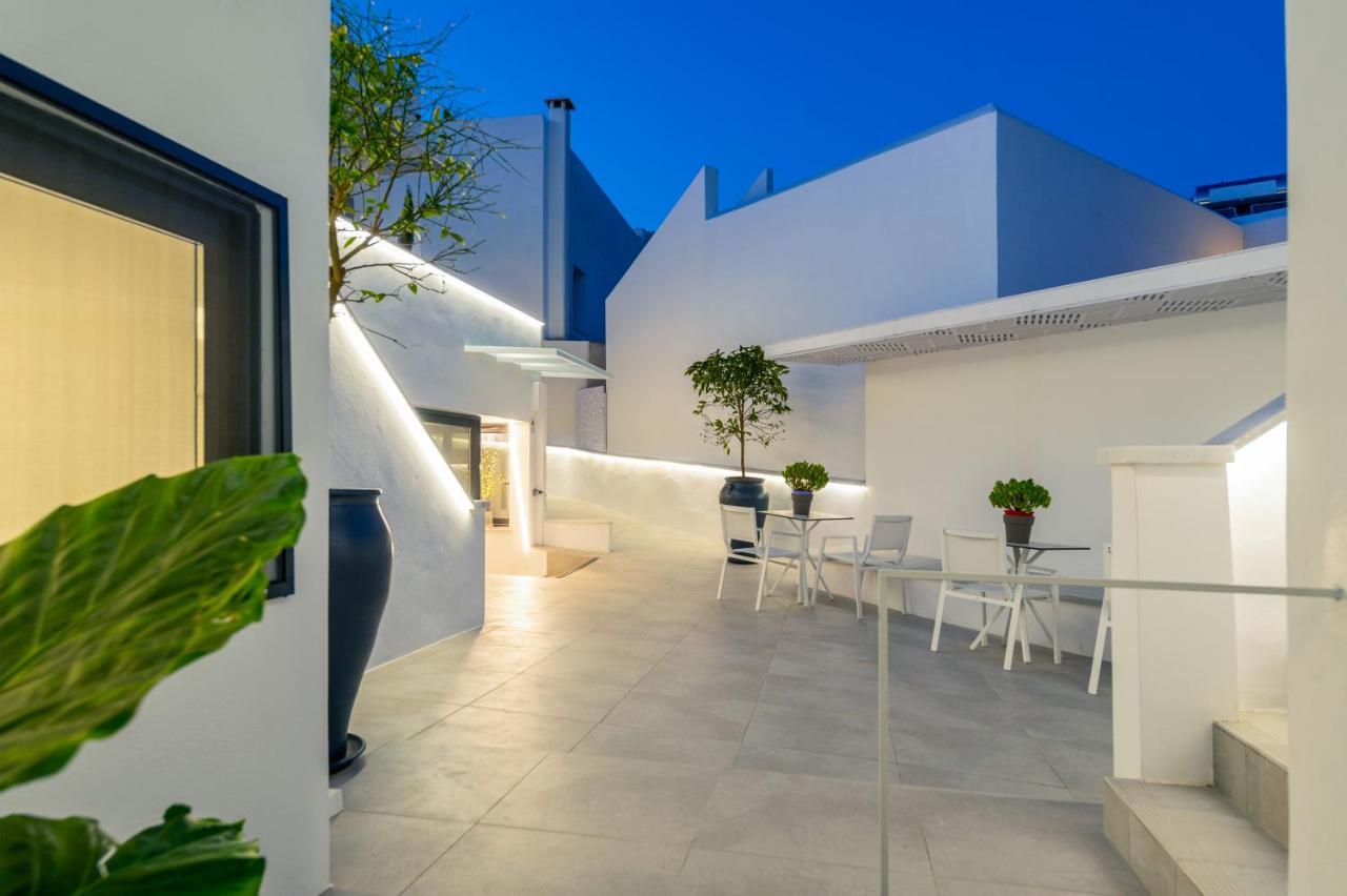 Central Boutique Hotel By Naoussa Hills Adults Only Exterior foto